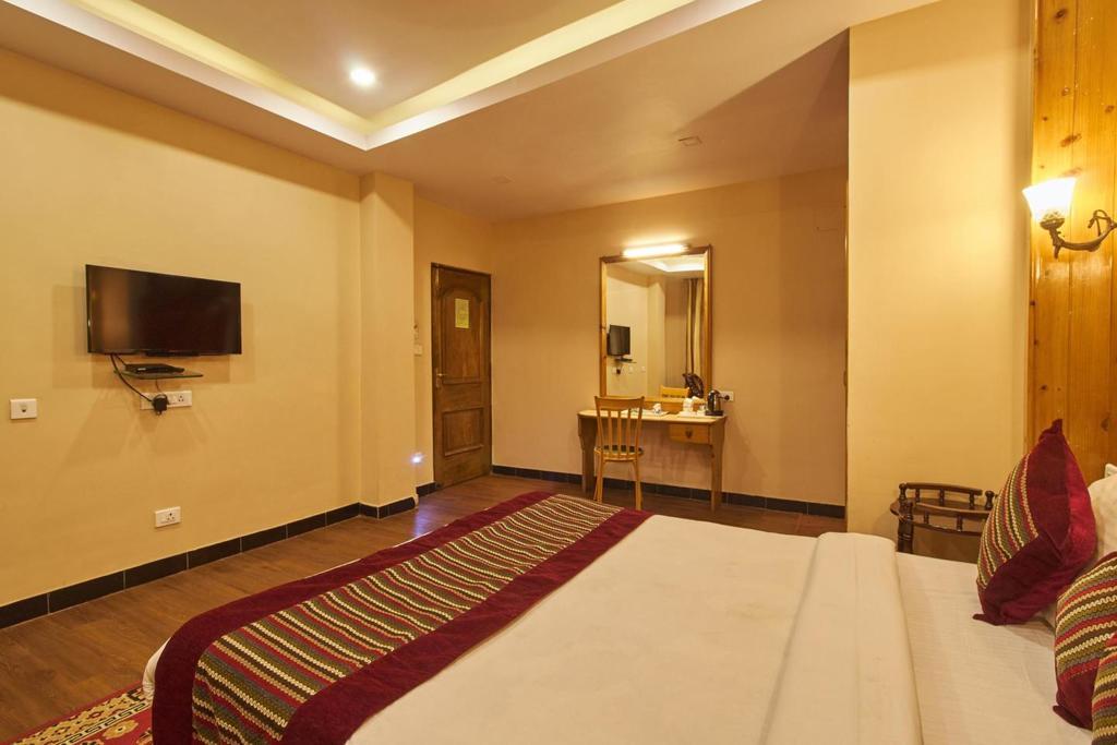 Hotel Garden Reach Калимпонг Екстериор снимка